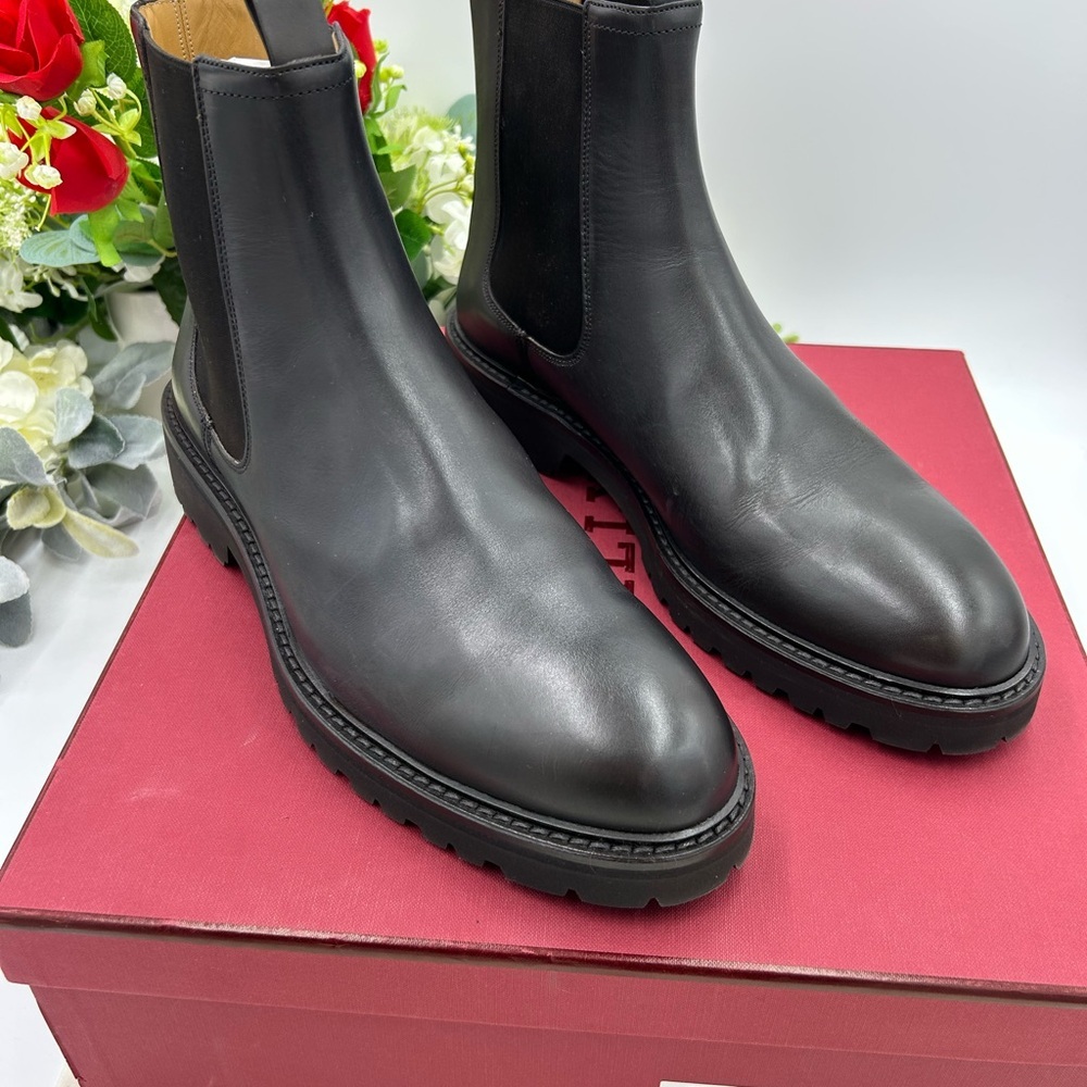 Men's Bally calf skin leather Chelsea boots size 11.5 made in Italy